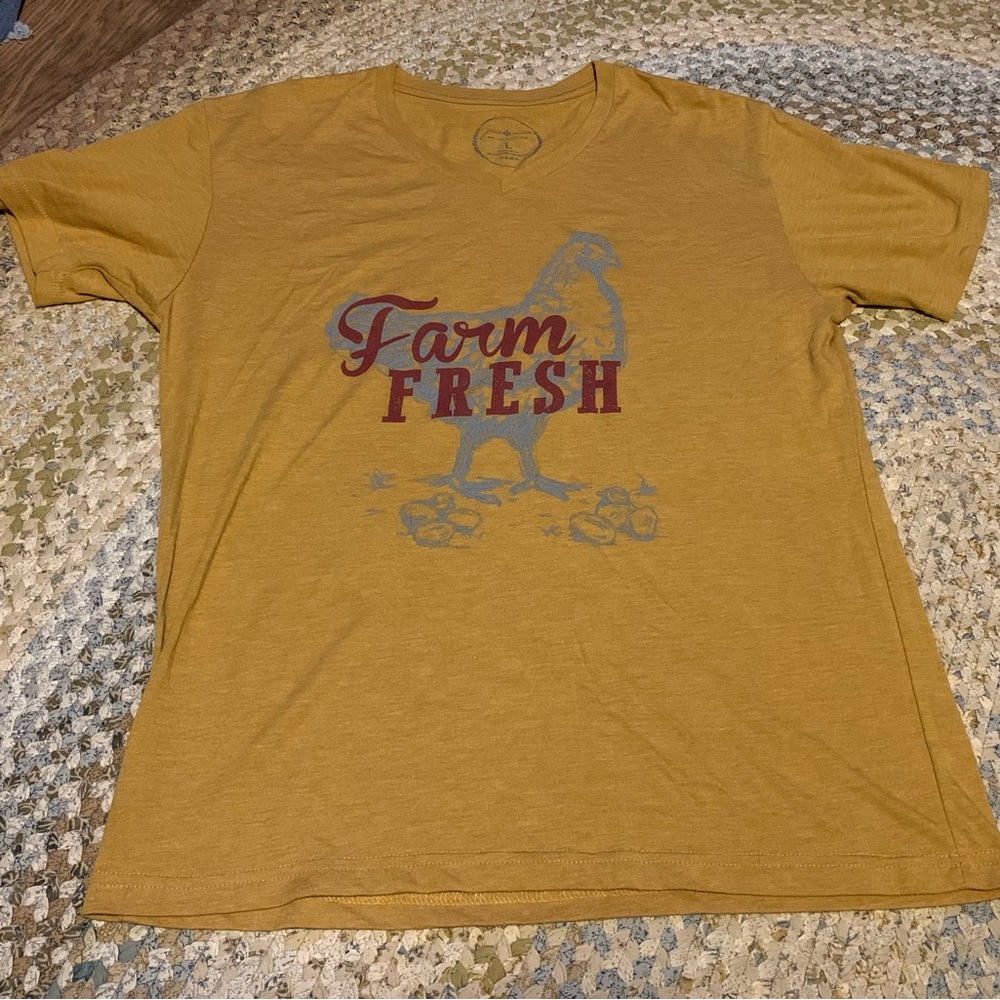 June Marie tshirt size lg